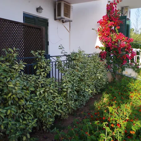 Hotel apartamentowy Esperos 2*