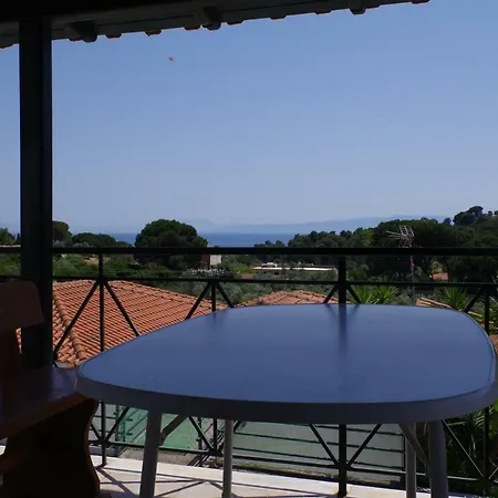 Esperos 2* Τρούλος