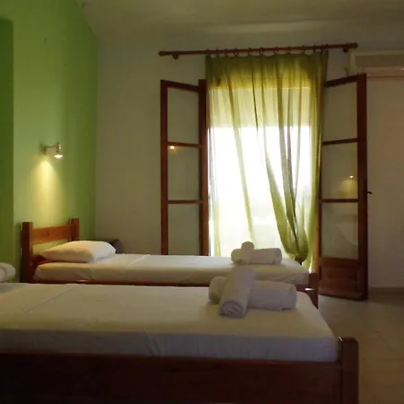 Aparthotel Esperos Troulos