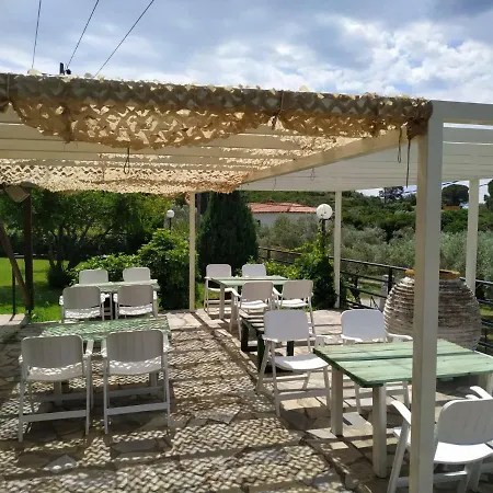 Esperos Aparthotel 2*